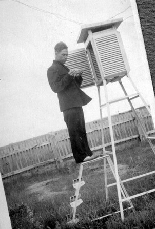 Начальник АМСГ Янаул Сивков В.П.